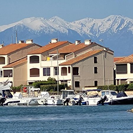 Villa Aux Capellans Sur La Marina Pour 4 Personnes - Vue Marina - Parking - Plage A 5 Min A Pied Сен-Киприен Екстериор снимка