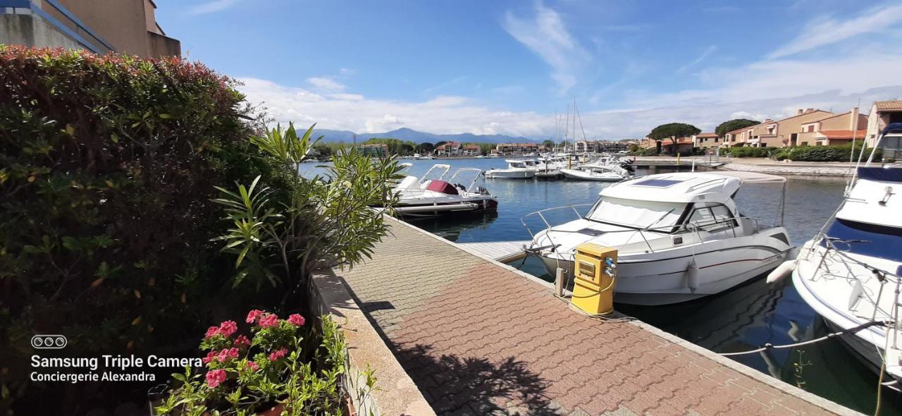 Villa Aux Capellans Sur La Marina Pour 4 Personnes - Vue Marina - Parking - Plage A 5 Min A Pied Сен-Киприен Екстериор снимка